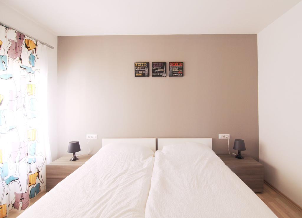Apartment Vita Funtana Szoba fotó